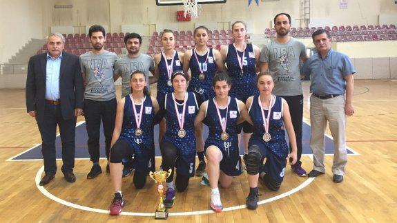 Kültür Koleji Kız Basketbol Takımı Türkiye Genç Kızlar Basketbol Şampiyonasını Türkiye 2.´si Olarak Tamamladı