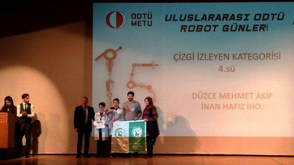 Uluslararası ODTÜ Robot Günleri´ne Düzce Damgasını Vurdu
