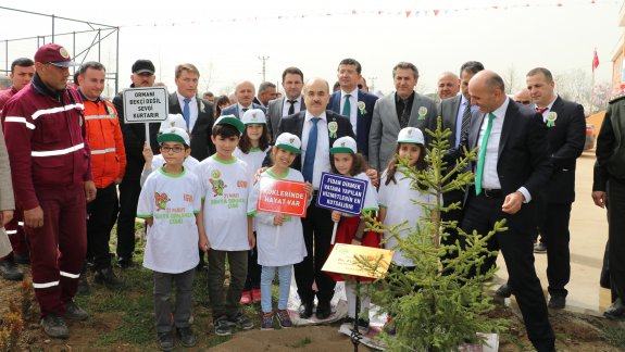 Gümüşpınar Mehmetçik İlkokulu 21 Mart Dünya Ormancılık Günü Fidan Dikim Töreni, Zeka Oyunları Sınıfı ve Anasınıfı Açılış Programı
