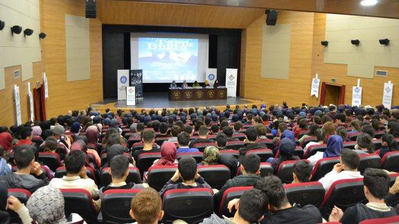 Tarık BUĞRA Programı Düzce Belediyesi Kültür Merkezinde Düzenlenen Kapanış Paneli İle Sona Erdi