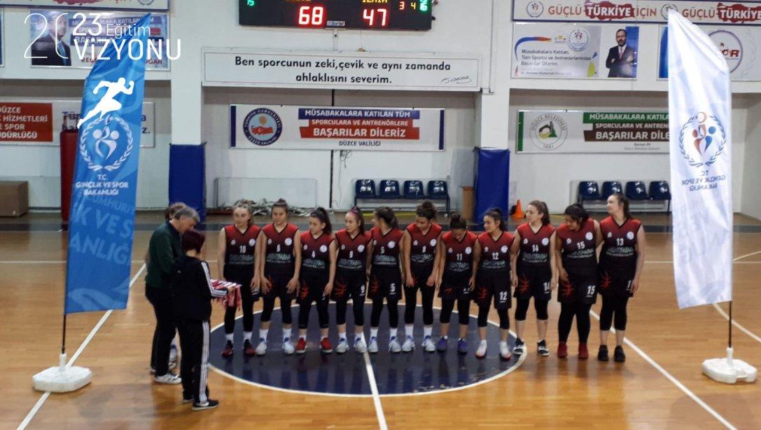 Şehit Cihan Aksarı Ortaokulu Kız Basketbol Takımı Okul Sporları Türkiye Finallerinde