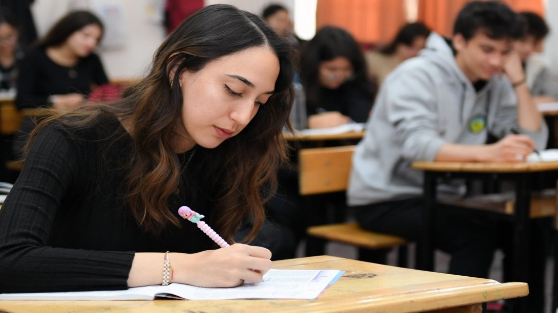 1. DÖNEM 1. YAZILI SINAVLARINA İLİŞKİN ÖRNEK SORU KİTAPÇIKLARI YAYIMLANDI